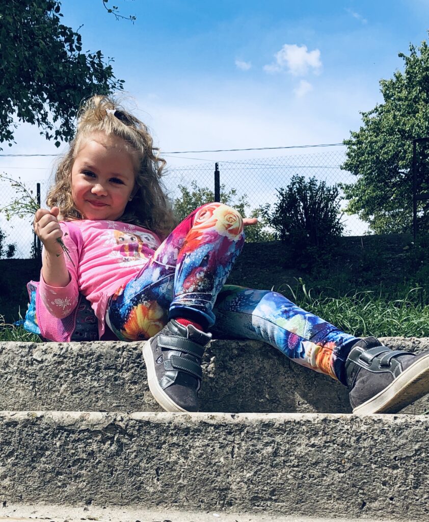 65040734-cd7d-4c3f-9124-99276ff0e041